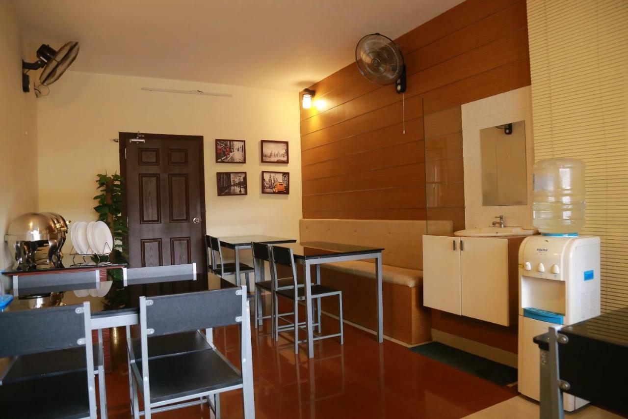 Kodavath Regency Alwaye Dış mekan fotoğraf